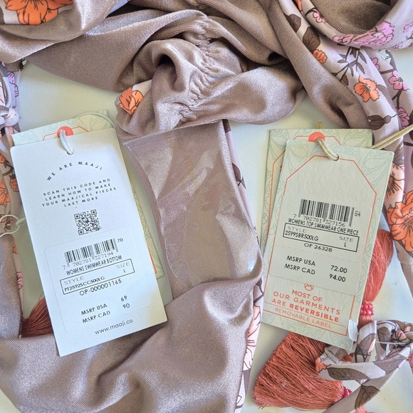 New Maaji Ditsy Halles Sunny Reversible Swim Bikini Set NWT Large - Picture 15 of 16